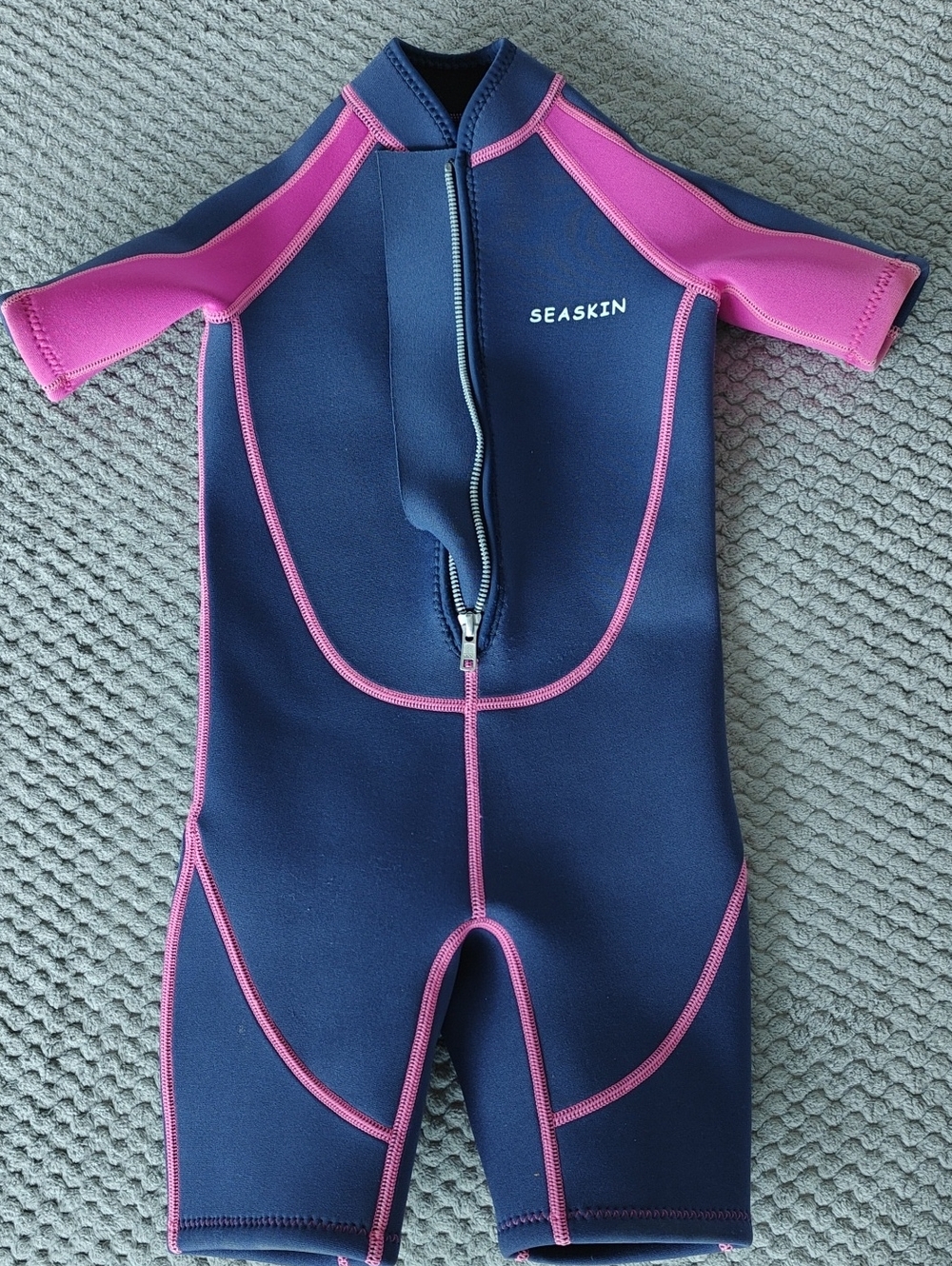 Skin Kids Navy and Pink Short-Sleeve Swim Rashguard
